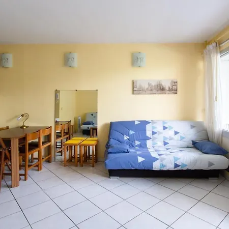 Furnished Apartment Close To The Beaches With Terrace & Swimming Pool * Антиб