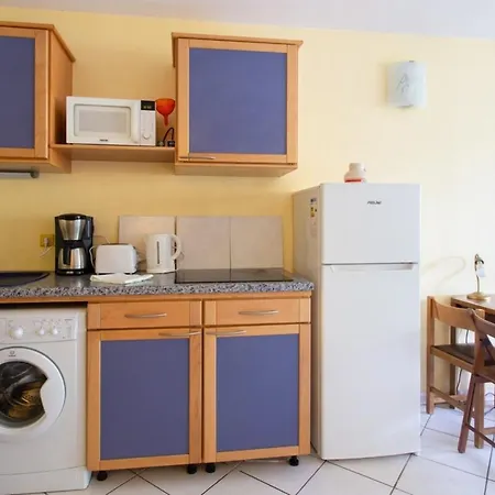 Apartment Furnished Apartment Close To The Beaches With Terrace & Swimming Pool *